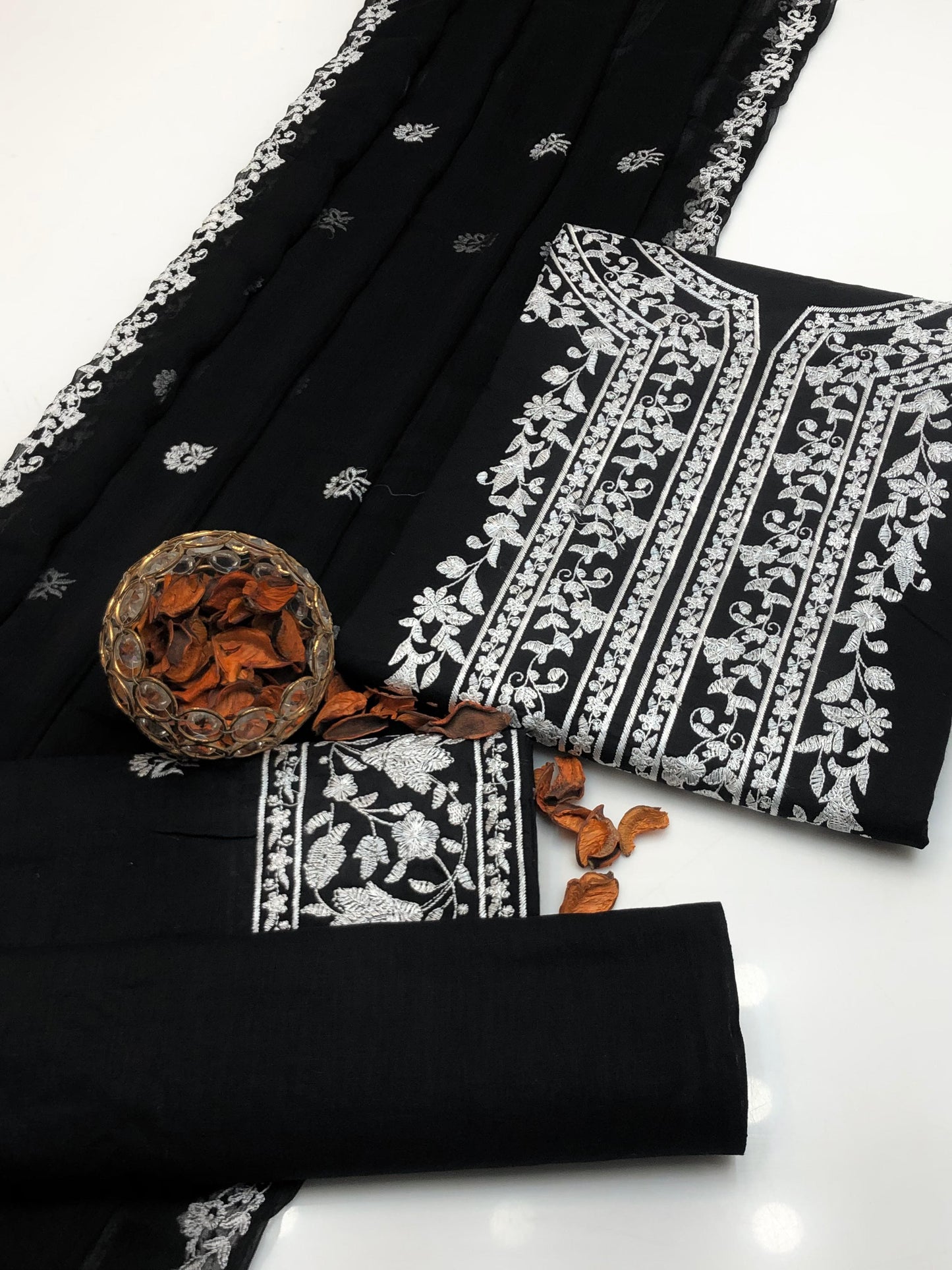 Unique Lawn Cotton Embroidered Shirt and Dupatta 3Pcs Dress