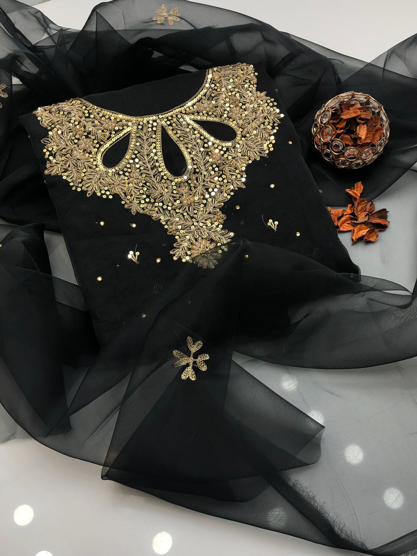 Zenvira Organza Shirt with Embroidered Dupatta 2Pcs Dress