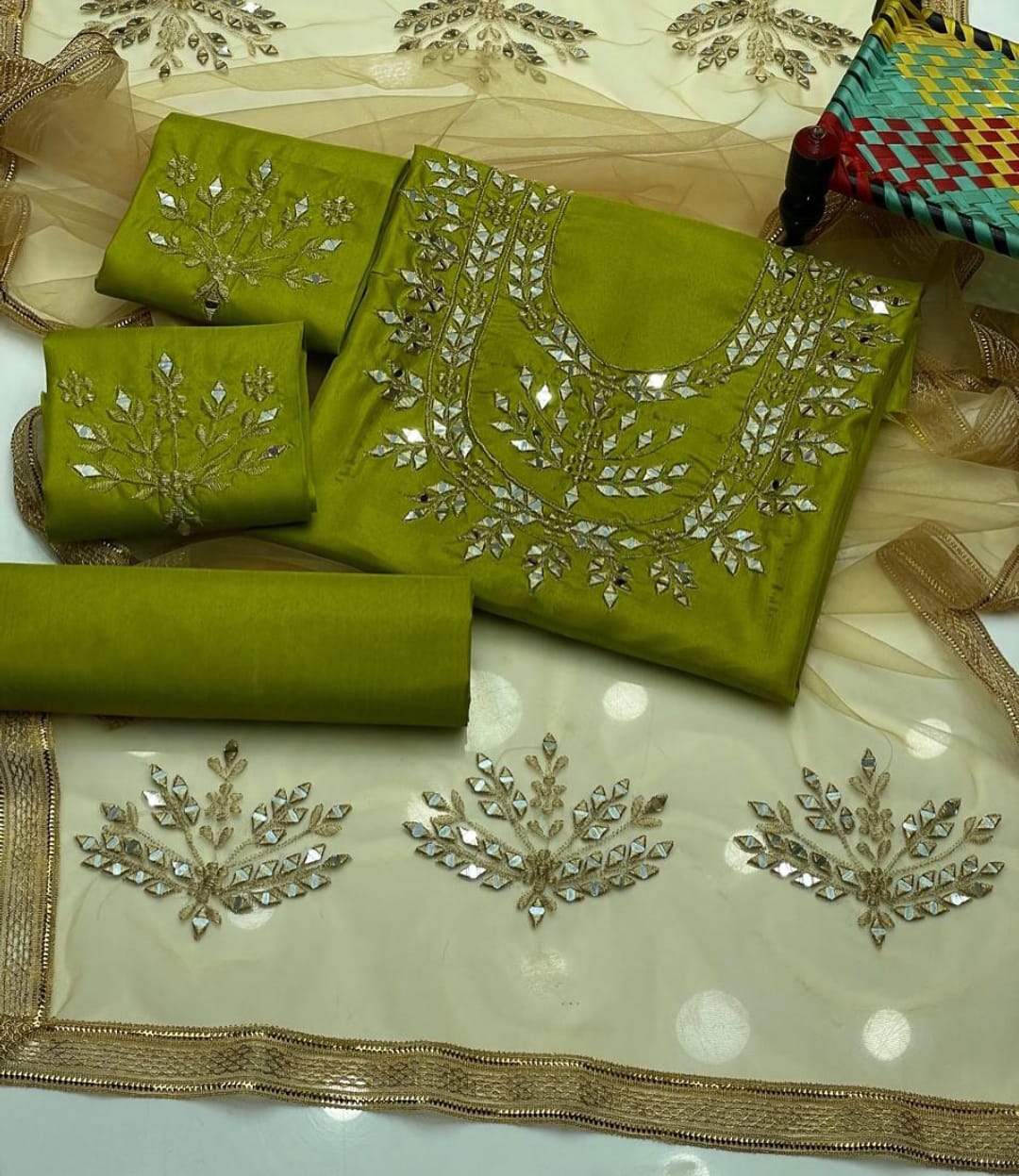 Zerina Kataan Silk Mirror Embroidered Suit 3Pcs Dress