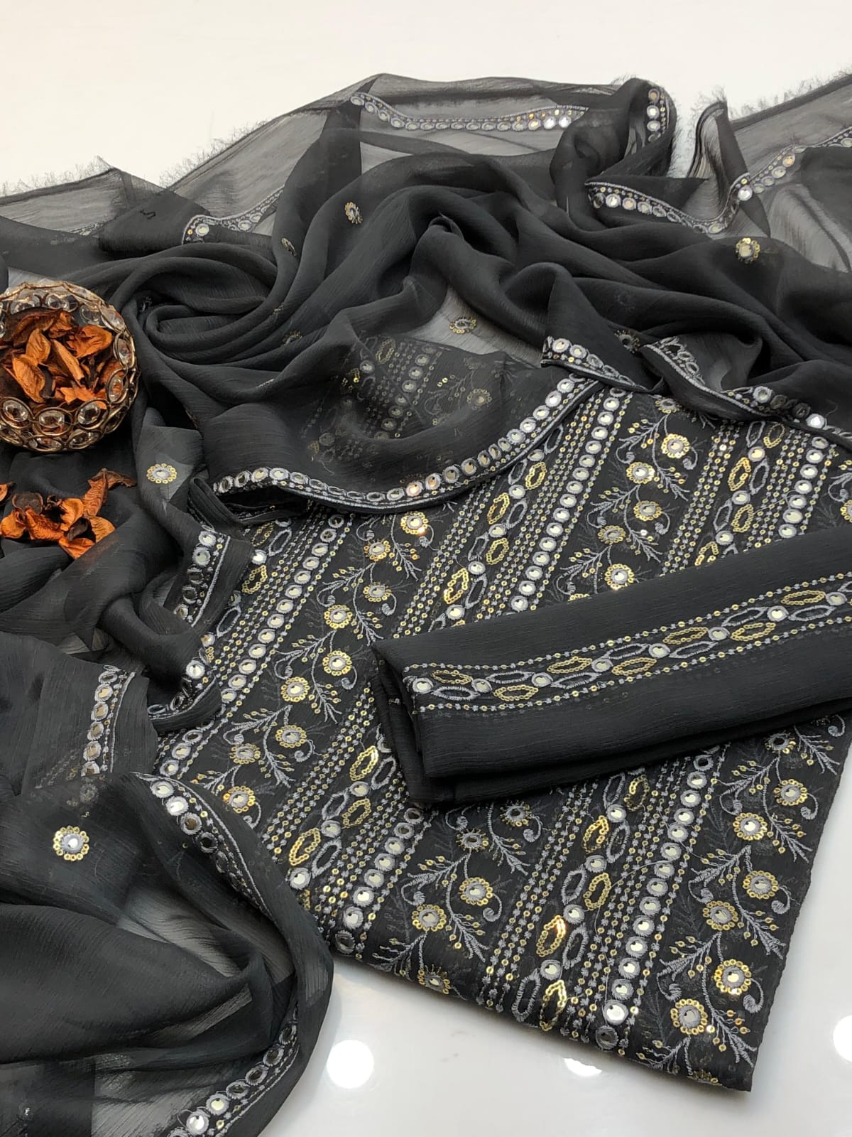 Elegant Bamber 9MM & Chicken Kari Embroidered 2Pcs Dress