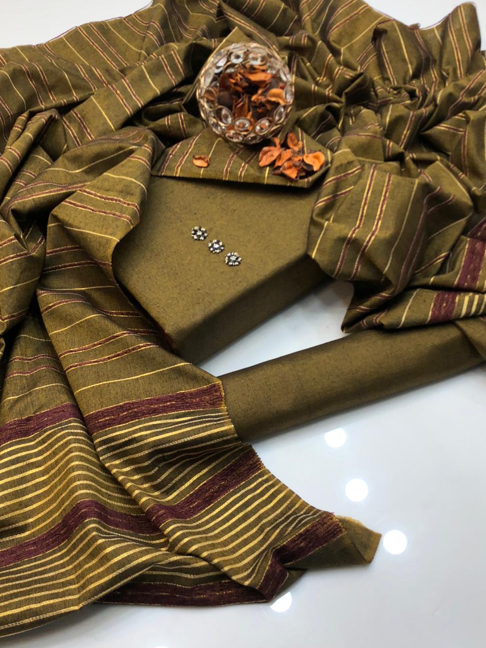 Multani Khaadi Sussi With Jacquard Velvet Border Shawl 3Pcs Dress