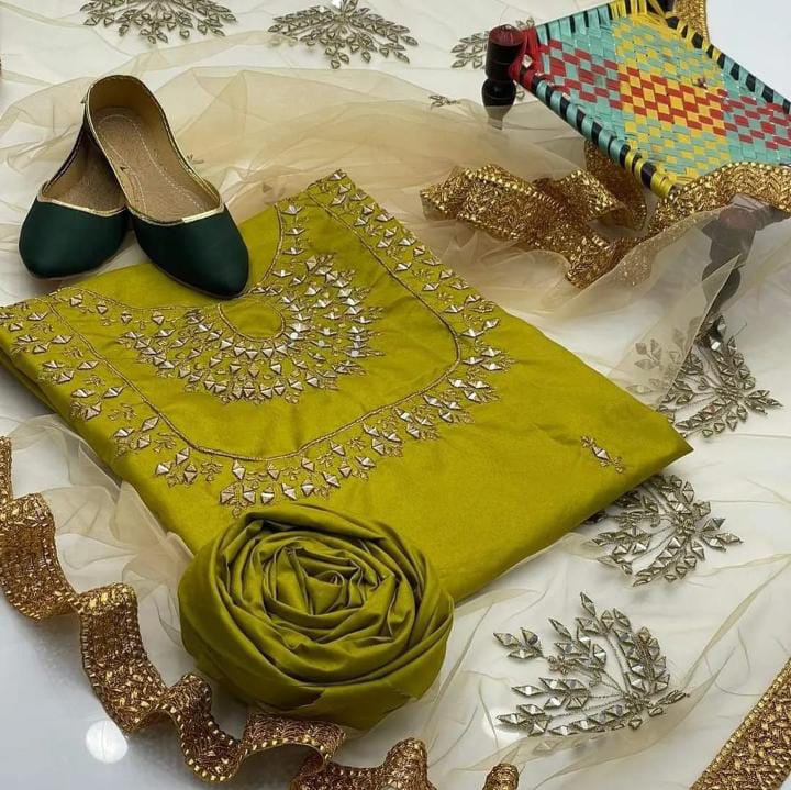 Royale Stuff Kataan Mirror Work 4Pcs Dress