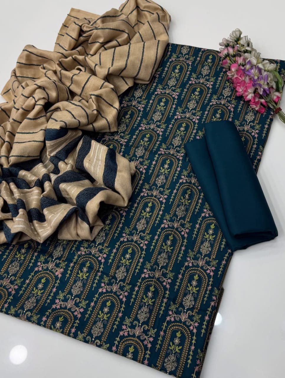 Marina Linen Embroidered Shirt With Velvet Shawl 3Pcs Dress