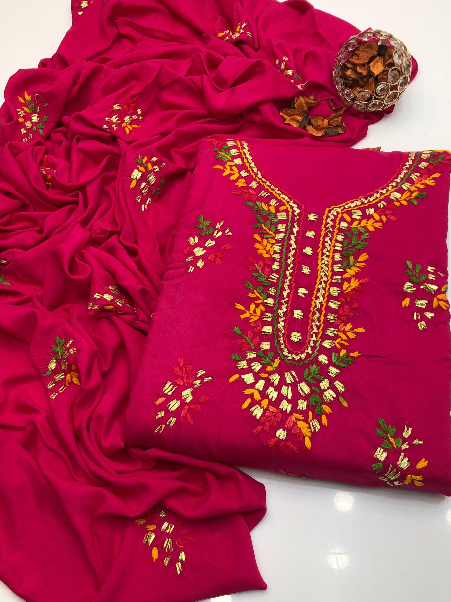 Luxury Linen Handmade Gotta With Paka Tanka 3Pcs Dress