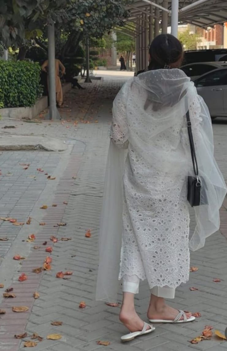 Serene Chikankari Pure Lawn 2 Pcs Dress