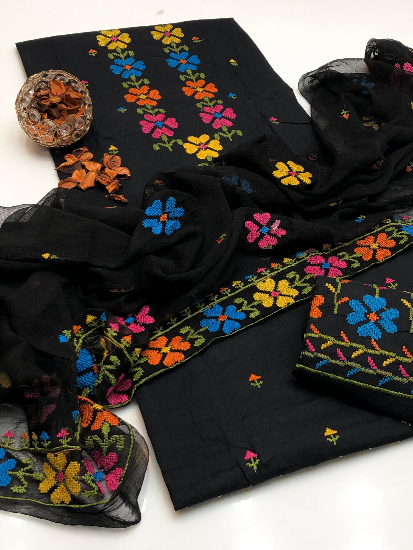 Captivating Lawn Cotton Cross Stitch Shirt and Dupatta 3Pcs Dress