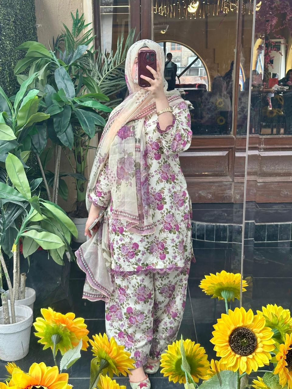 Elegant Swiss Lawn Digital Print Suit With Dupatta 3Pcs Dress