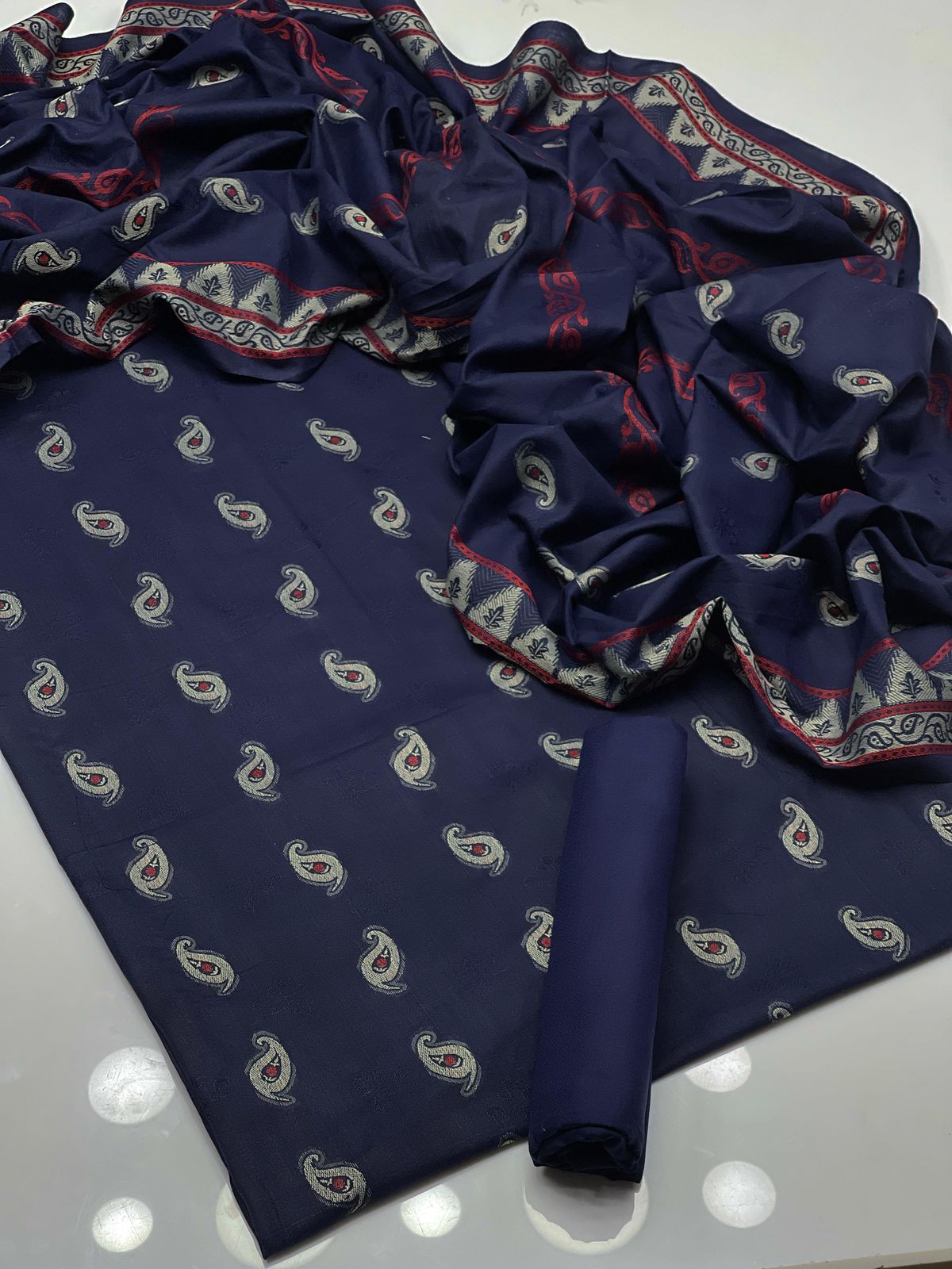Dhanak Marina Jacquard Shirt & Shawl with Plain Trouser 3Pcs Dress