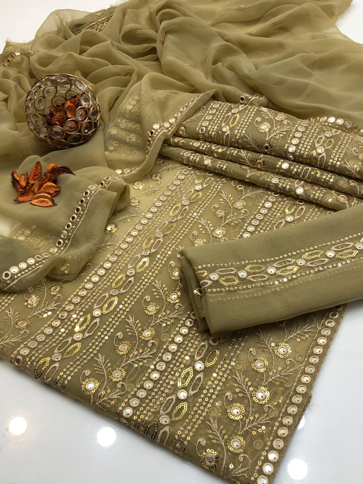 Elegant Bamber 9MM & Chicken Kari Embroidered 2Pcs Dress