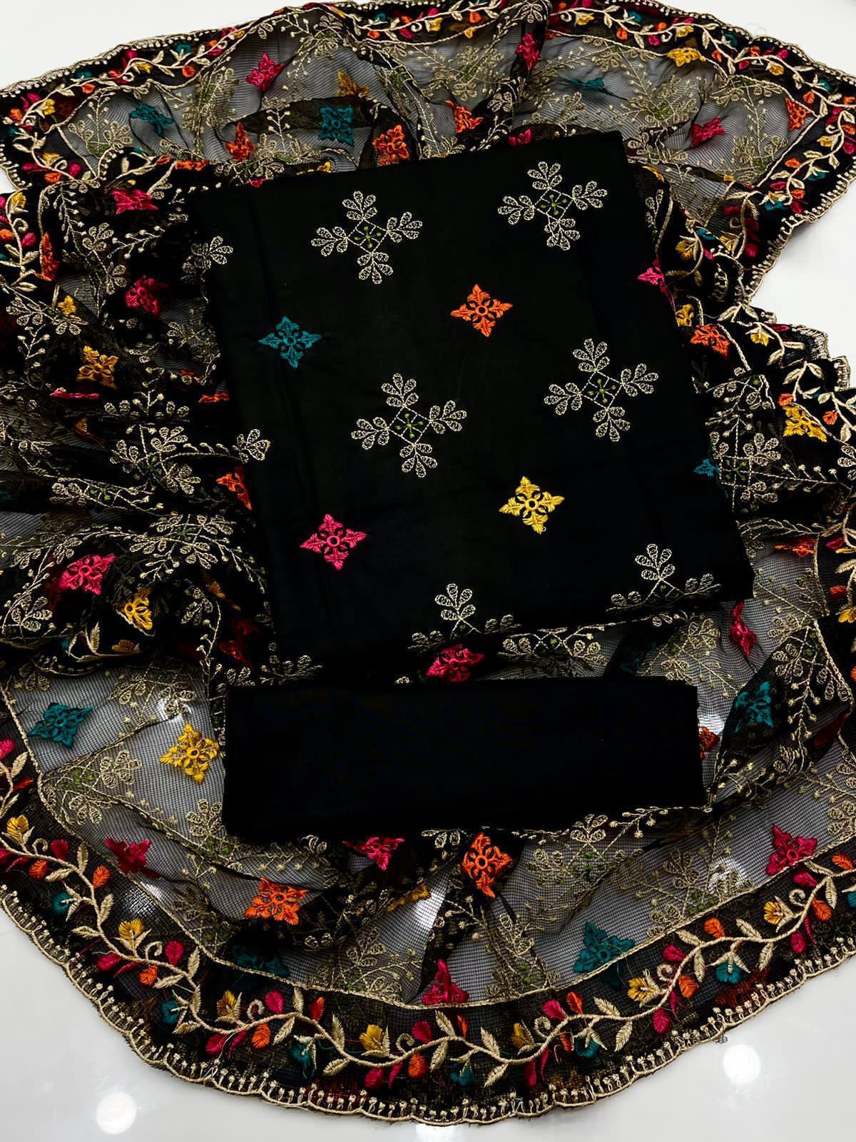 Majestic Lawn Embroidered Jaal with Chiffon Phulkari Dupatta 3Pcs Dress