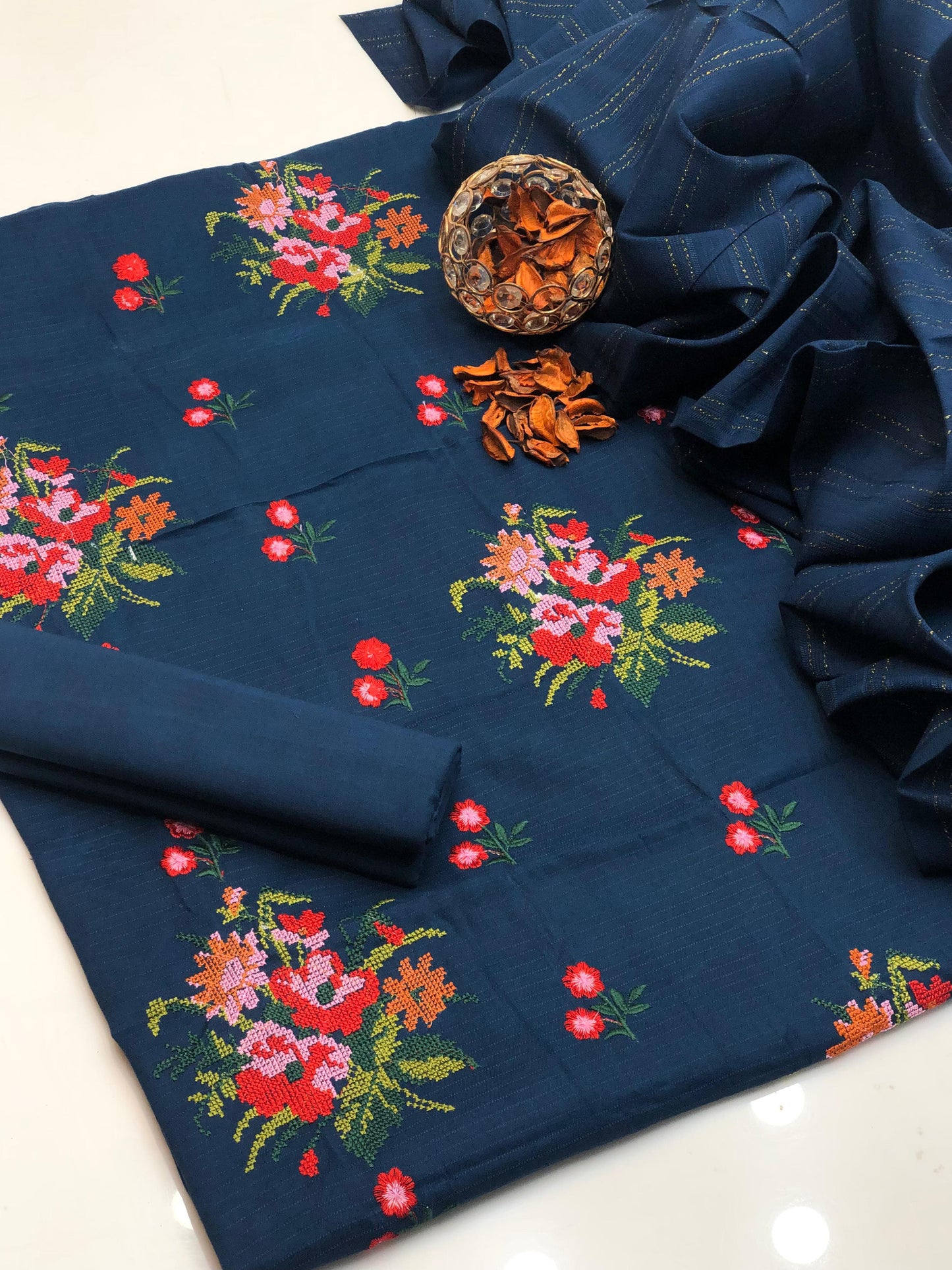 Marina Cross Stitch Embroidered Shirt with Jacquard Dupatta 3Pcs Dress