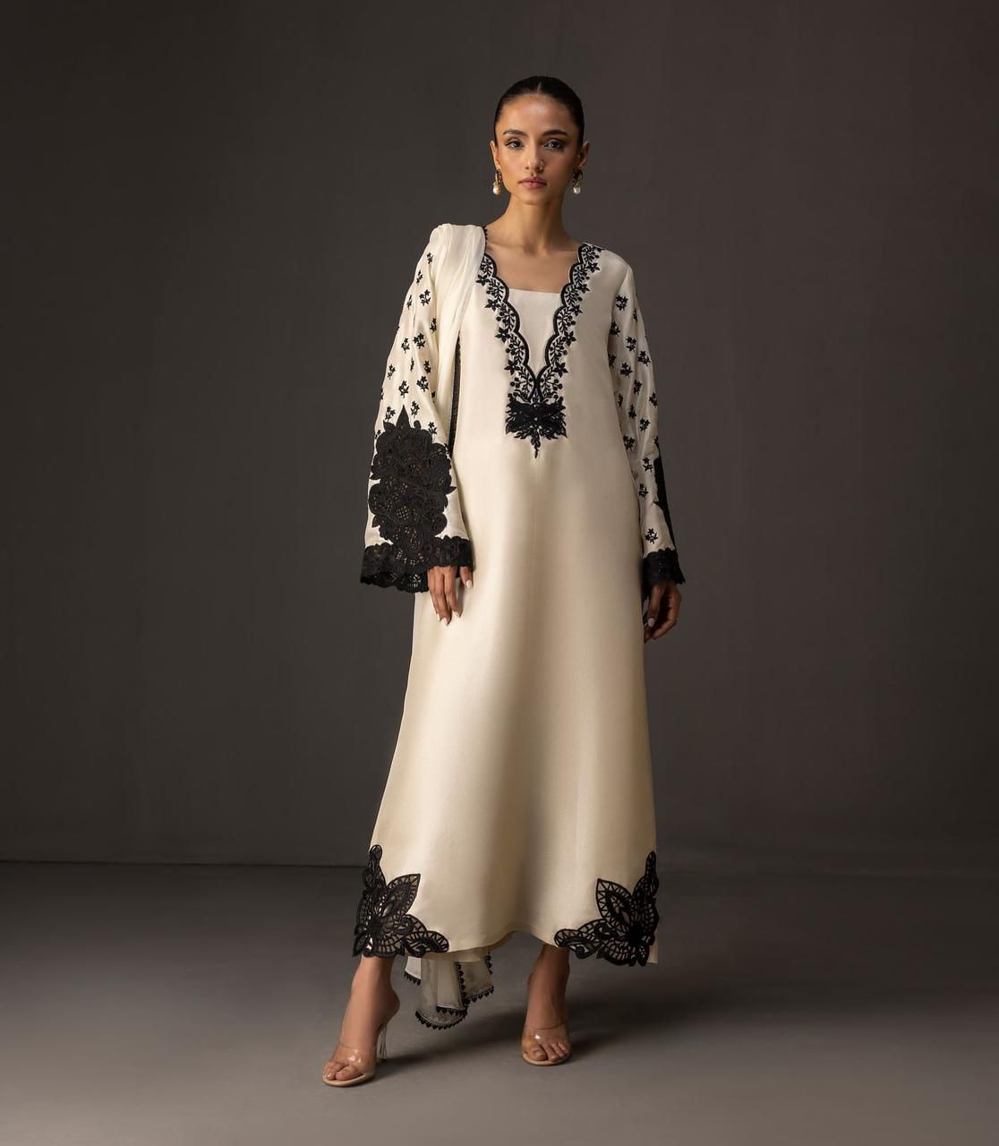 Gleaming Shamoze Silk Digital Print Suit 3Pcs Dress