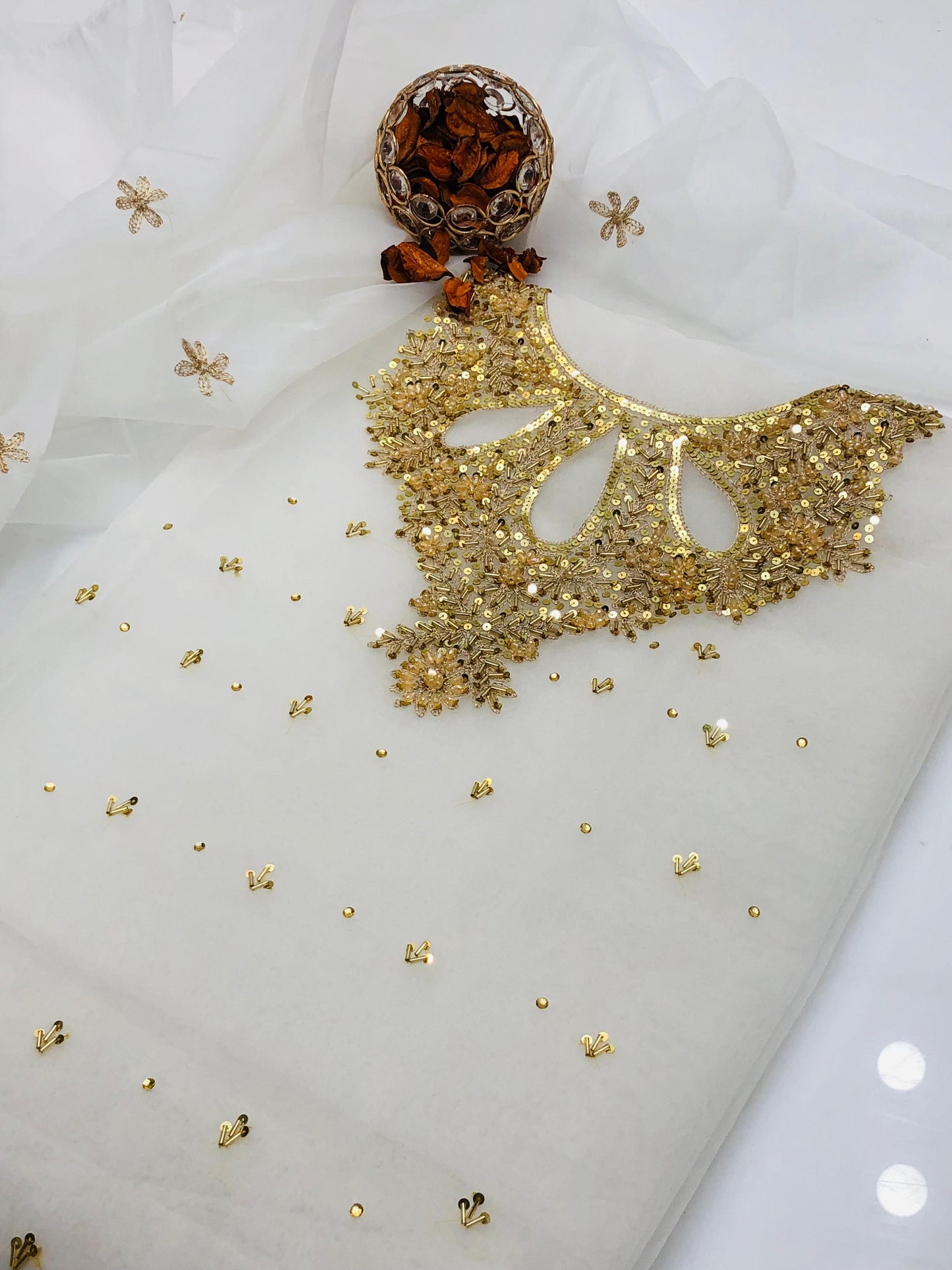 Zenvira Organza Shirt with Embroidered Dupatta 2Pcs Dress