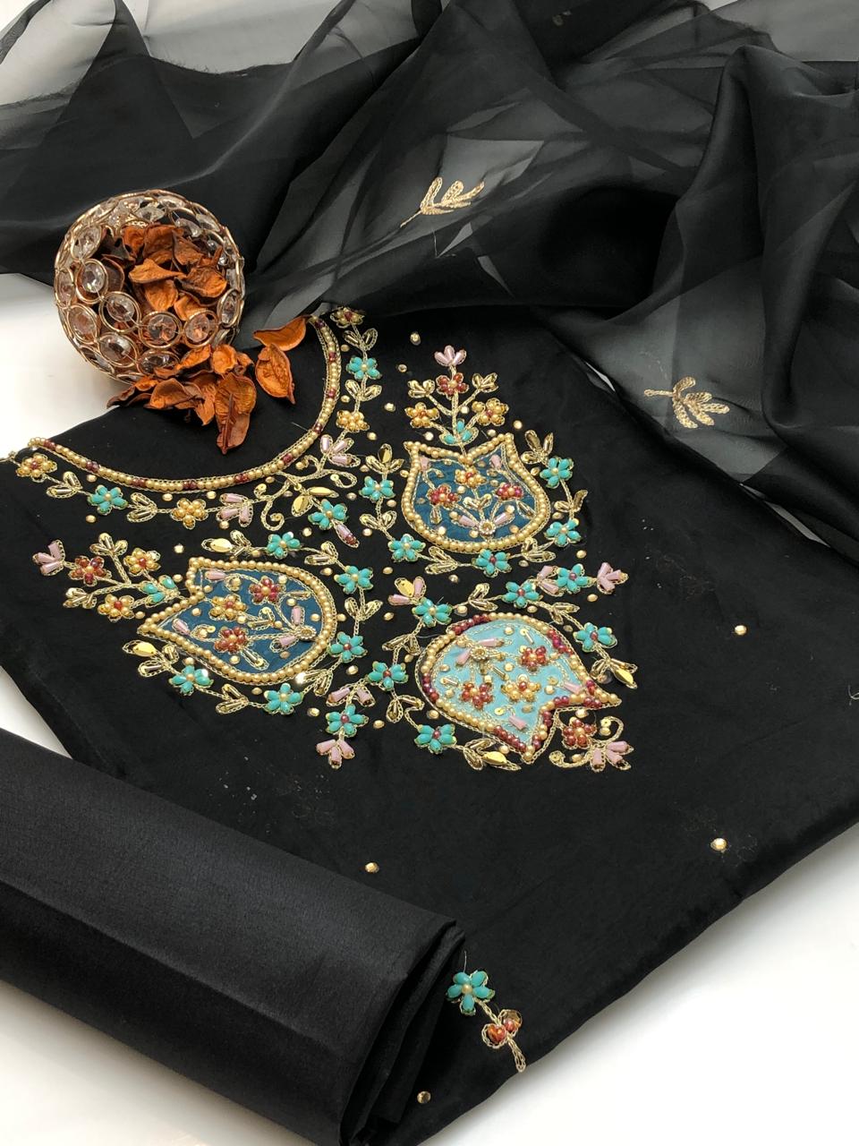 Sublime Organza Leaf Work and Embroidered Dupata 3Pcs Dress